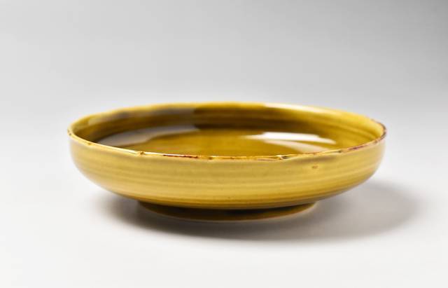 阿部春弥 黄磁輪花4.5寸深皿 ｜ 暮らしのうつわ花田 和食器 通販