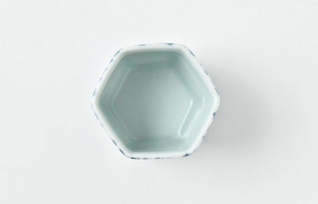 宮岡麻衣子 六角猪口C ｜ 暮らしのうつわ花田 和食器 通販