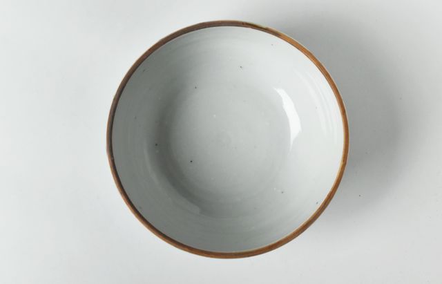 中尾万作 14 染付分銅文鉢 ｜ 暮らしのうつわ花田 和食器 通販