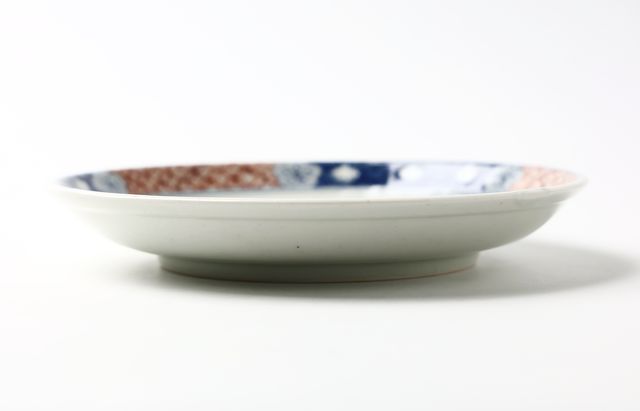 松浦コータロー 4 色絵ディメトロドン6.5寸皿 ｜ 暮らしのうつわ花田