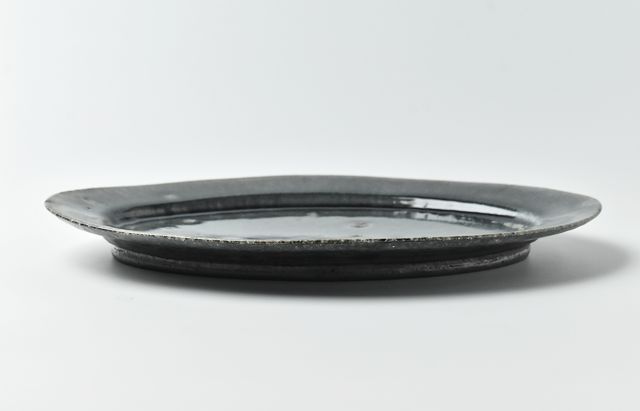 清岡幸道 2 碧灰オーバルリム皿大 ｜ 暮らしのうつわ花田 和食器