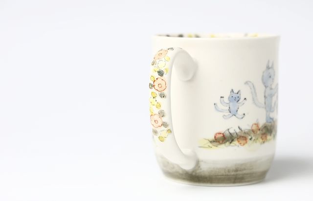 松浦ナオコ 12 猫とうさぎのマグカップ（みんなでリース作り