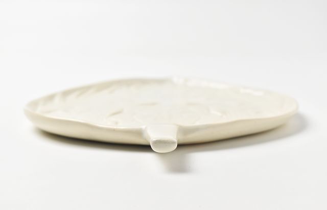 松本郁美 50 貫入灰釉羽団扇皿 ｜ 暮らしのうつわ花田 和食器 通販