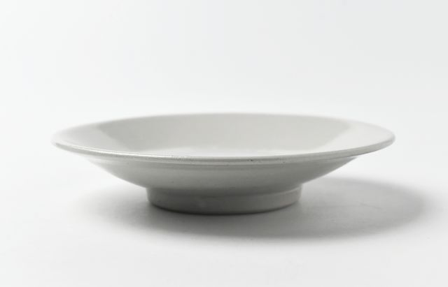 水垣千悦 110 染付ポッカリ皿4.5寸 ｜ 暮らしのうつわ花田 和食器 通販