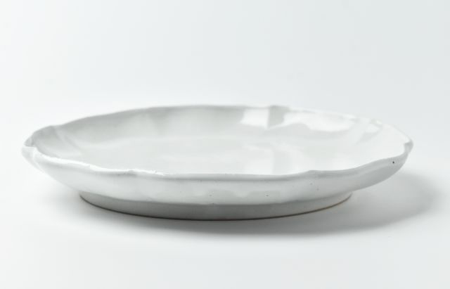 山本哲也 17 白釉輪花プレート ｜ 暮らしのうつわ花田 和食器 通販