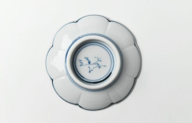 中荒江道子 輪花扇と草3寸皿 ｜ 暮らしのうつわ花田 和食器 通販