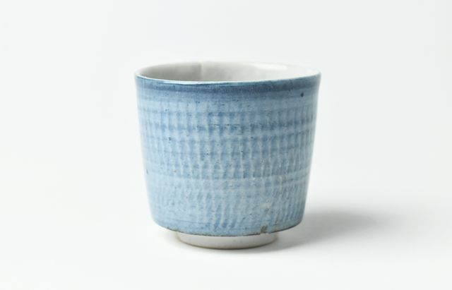 中国　呉須染付　煎茶碗　ぐい呑　酒盃　V　R6275 中国 呉須染付 煎茶碗 ぐい呑 酒盃 V R6275 中国 呉須染付 煎茶碗