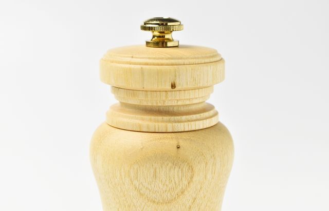 木工ヤマニ ☆16 胡椒挽き ニンジン 4吋 エノキ ｜ 暮らしの