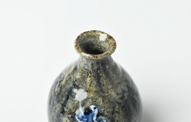 イムサエム 34 ウサギ貼付徳利 ｜ 暮らしのうつわ花田 和食器 通販