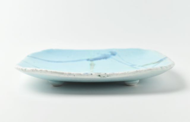 鈴木重孝 トルコペールブルー打水文角丸四方中皿 ｜ 暮らしのうつわ