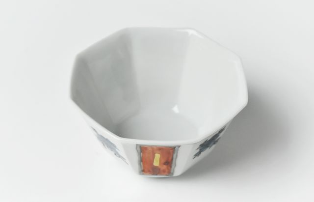正木春蔵 色絵金彩 八角小鉢 | 暮らしのうつわ花田 和食器 通販 正木春蔵 色絵金彩 八角小鉢 | 暮らしのうつわ花田 和食器 通販