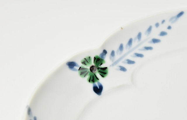 ほたる窯 色絵草花文木瓜皿 ｜ 暮らしのうつわ花田 和食器 通販