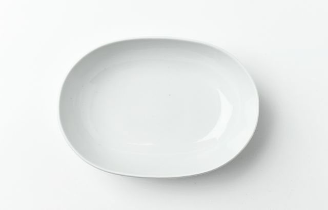 水野克俊 白磁楕円小鉢（小判形） ｜ 暮らしのうつわ花田 和食器 通販