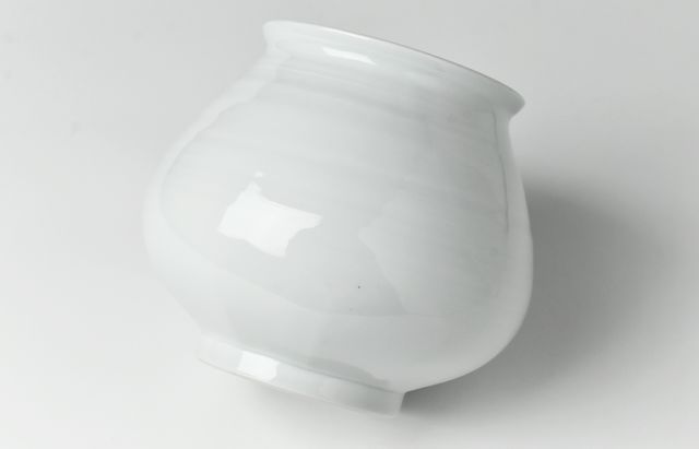 水野克俊 17 白磁壺 ｜ 暮らしのうつわ花田 和食器 通販