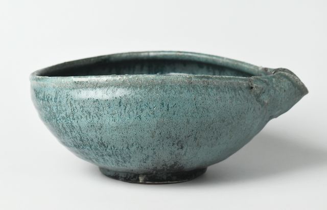 工藤和彦 286 緑粉引片口鉢 ｜ 暮らしのうつわ花田 和食器 通販