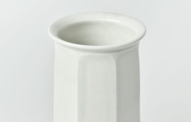 阿部春弥・みか 4 白磁面取花器A ｜ 暮らしのうつわ花田 和食器 通販