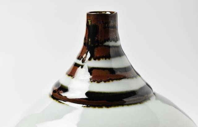 日下華子 鉄絵コマ花器（大） ｜ 暮らしのうつわ花田 和食器 通販