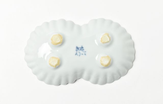 山本恭代 21 染付双菊形小付 ｜ 暮らしのうつわ花田 和食器 通販