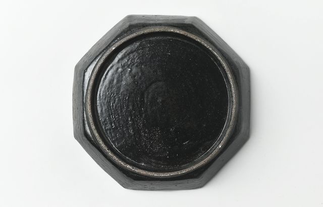 志村睦彦 41 黒釉三島八角5寸深皿 ｜ 暮らしのうつわ花田 和食器 通販