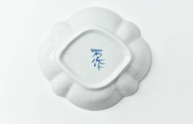 中尾万作　六角形の陶磁器皿 5枚セット 中尾万作 67 白磁四稜皿（大） ｜ 暮らしのうつわ花田 和食器 通販