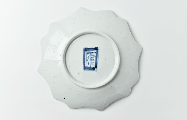 中尾万作 67 白磁四稜皿（大） ｜ 暮らしのうつわ花田 和食器 通販