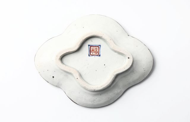 松浦コータロー 16 九谷手扇猫文木瓜小皿 ｜ 暮らしのうつわ花田 和