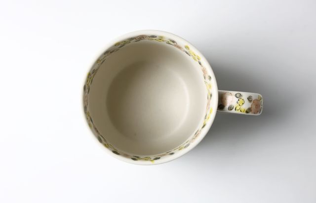 松浦ナオコ 12 猫とうさぎのマグカップ（みんなでリース作り