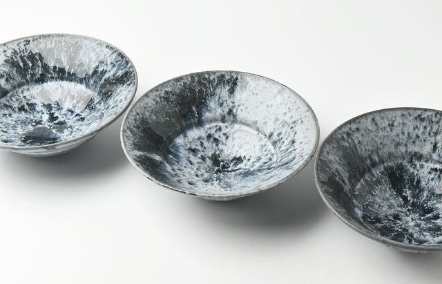 天目釉縁花弁鉢 (未使用 新品同様) 野口悦士 236 デンマーク6寸リム鉢 ｜ 暮らしのうつわ花田 和食器 通販