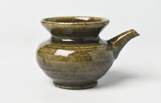 日高伸治 5B 片口茶海 アメ緑釉 ｜ 暮らしのうつわ花田 和食器 通販