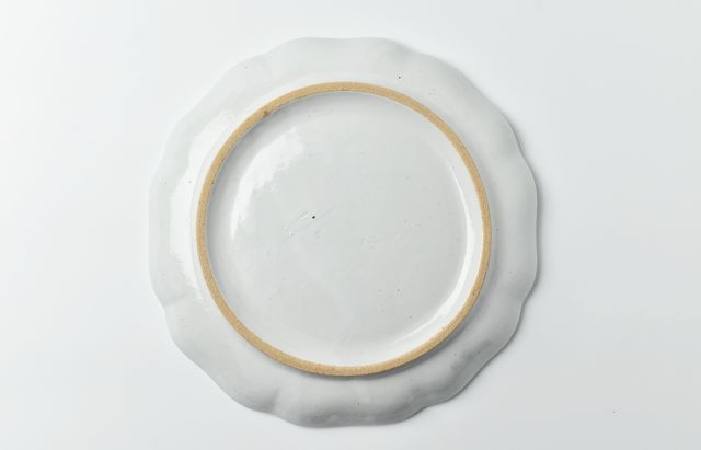 山本哲也 17 白釉輪花プレート ｜ 暮らしのうつわ花田 和食器 通販