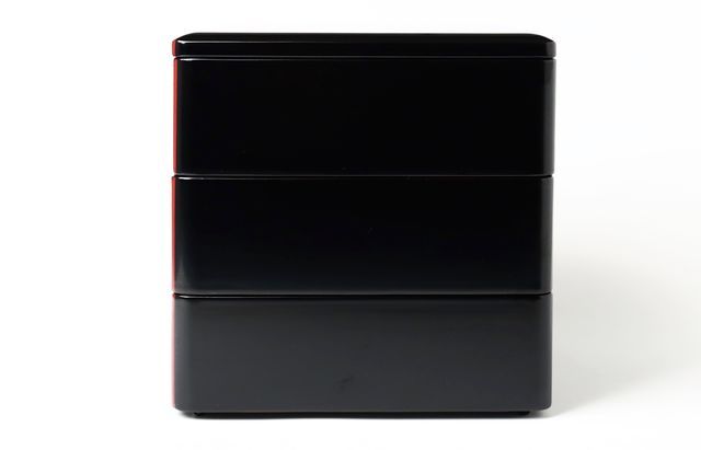 浄法寺 三段角重箱（片身替） ｜ 暮らしのうつわ花田 和食器 通販