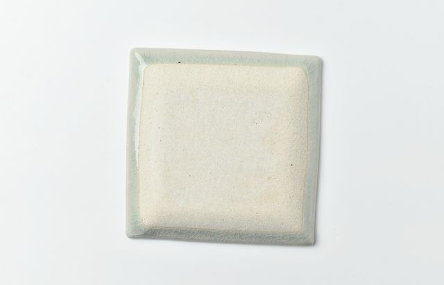 風窯 灰釉四角皿 ｜ 暮らしのうつわ花田 和食器 通販