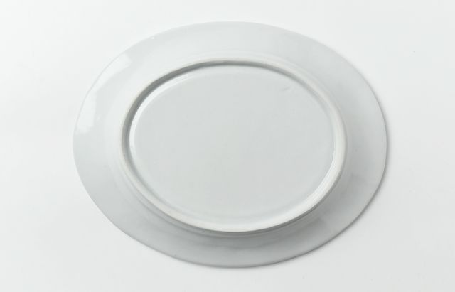 高原真由美 8 楕円皿 白磁いっちん雫 ｜ 暮らしのうつわ花田 和食器 通販