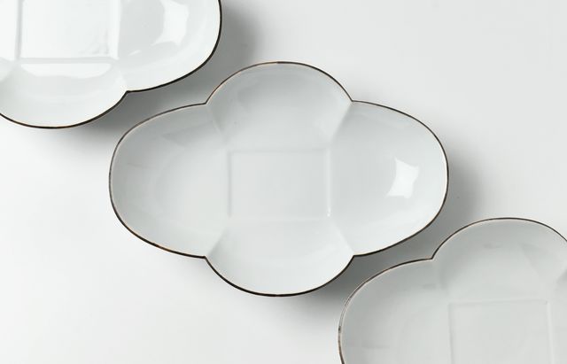 水野克俊 52 白磁口紅細木瓜皿（大） ｜ 暮らしのうつわ花田 和食器 通販