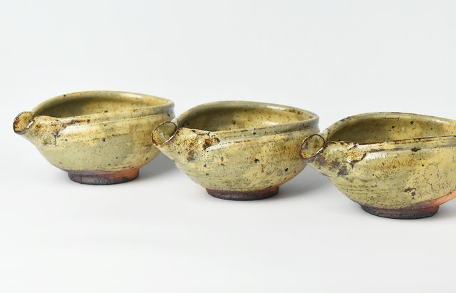 工藤和彦 黄粉引 片口鉢 3枚 工藤和彦 3 黄粉引片口鉢 ｜ 暮らしのうつわ花田 和食器 通販