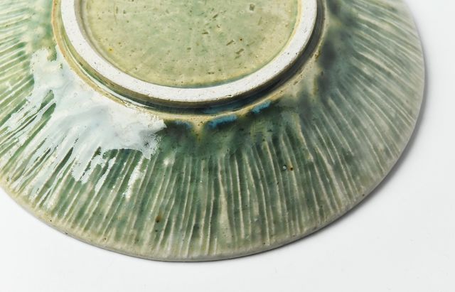 雪ノ浦裕一 緑釉線文皿 ｜ 暮らしのうつわ花田 和食器 通販