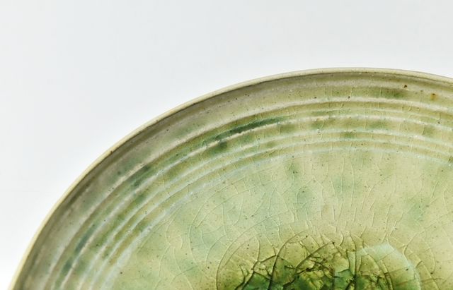 雪ノ浦裕一 16 緑釉花文皿 ｜ 暮らしのうつわ花田 和食器 通販