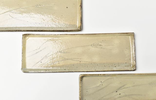 雪ノ浦裕一 粉引麦文長皿 ｜ 暮らしのうつわ花田 和食器 通販