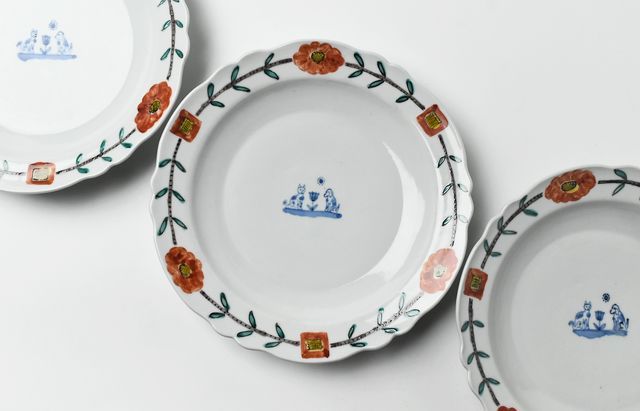 重田 良古 色絵花柄8寸リム皿 ｜ 暮らしのうつわ花田 和食器 通販