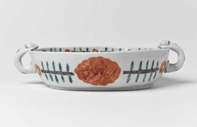 重田 良古 赤絵花柄犬のぞき楕円鉢 ｜ 暮らしのうつわ花田 和食器 通販