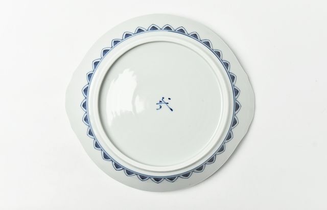 吉岡将弐 手付7寸深皿花葉文 ｜ 暮らしのうつわ花田 和食器 通販