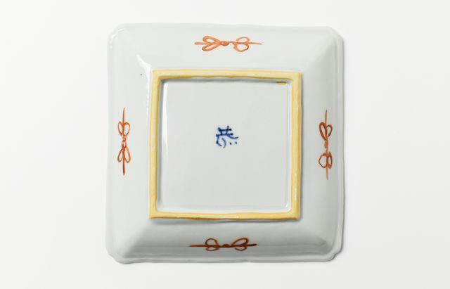 ト〆四方小皿[TOJIME] – BASIC AND ACCENT ONLINE STORE