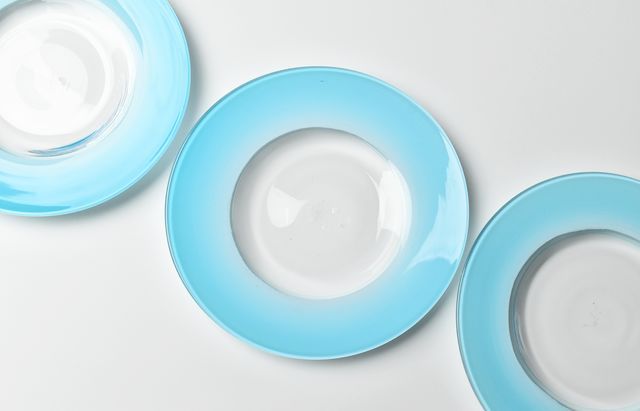 河上智美 ドルチェプレート（白藍） ｜ 暮らしのうつわ花田 和食器 通販