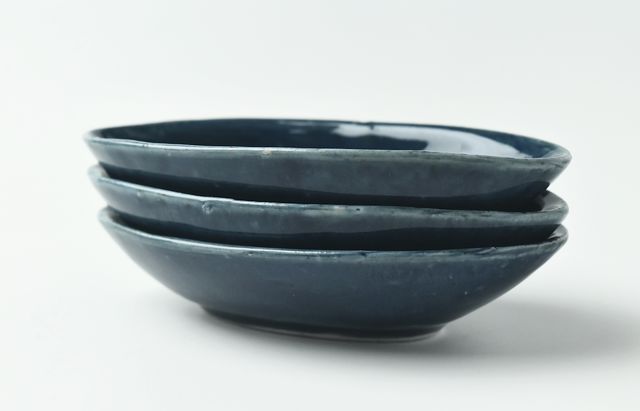 中尾万作 25 ルリ釉楕円小皿 ｜ 暮らしのうつわ花田 和食器 通販