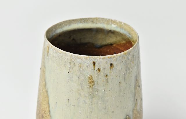 余宮隆 161A 釉流し楕円花入れ（大） ｜ 暮らしのうつわ花田 和食器 通販