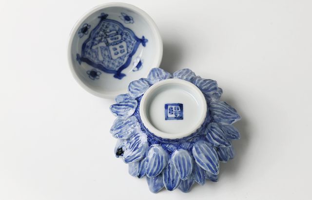 浦陽子 15 祥瑞蓮華唐子図蓋物（蛙） ｜ 暮らしのうつわ花田 和食器 通販