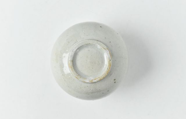 日高伸治 7B 青白磁蓋付薬壺 豆 ｜ 暮らしのうつわ花田 和食器 通販