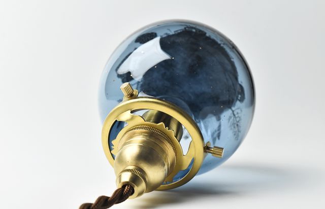 大光院、太田金山子育て呑龍様ホワイト貝殻ペンダント 金津沙矢香 26 ペンダントライト 球体 ｜ 暮らしのうつわ花田 和