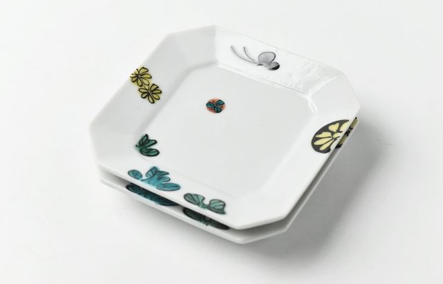 九谷青窯 59 色絵隅切小皿 ｜ 暮らしのうつわ花田 和食器 通販
