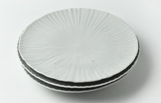 九谷青窯 104 白磁内しのぎ皿23cm ｜ 暮らしのうつわ花田 和食器 通販